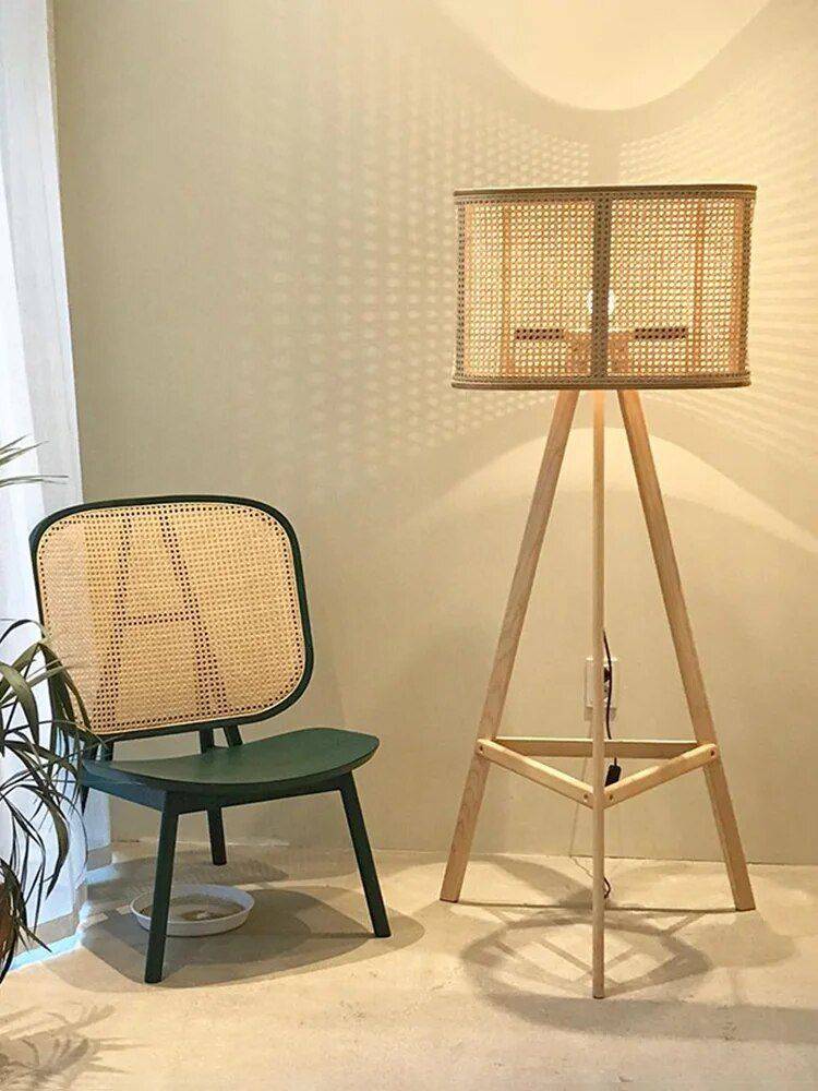 Scandinavian Ash Wood Rattan Floor Lamp: Elegant, Artistic Home Lighting Floor Lamps Lighting Color : Black|Walnut |Dark Green|Cherry Wood Color 
